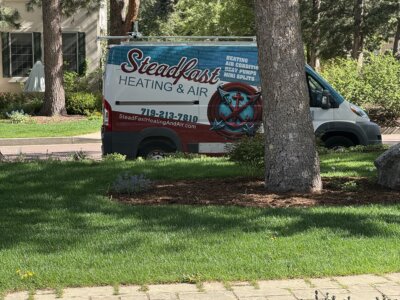 A picture of a Steadfast Heating & Air Work Vehicle.